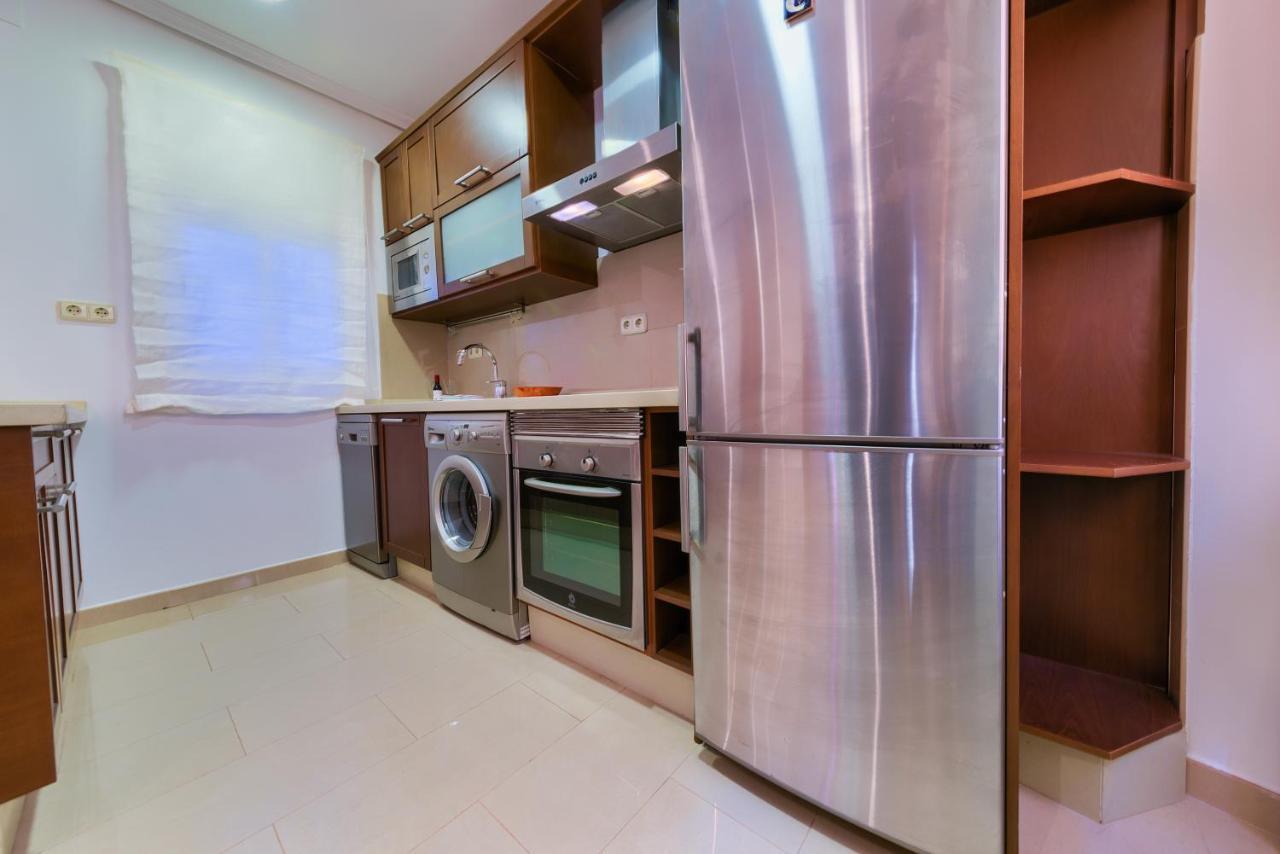 Holidays2Malaga Lazcano High Wifi & French Balcony Екстер'єр фото