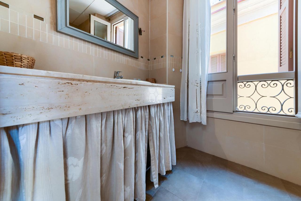 Holidays2Malaga Lazcano High Wifi & French Balcony Екстер'єр фото