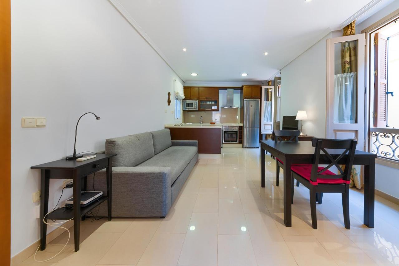 Holidays2Malaga Lazcano High Wifi & French Balcony Екстер'єр фото