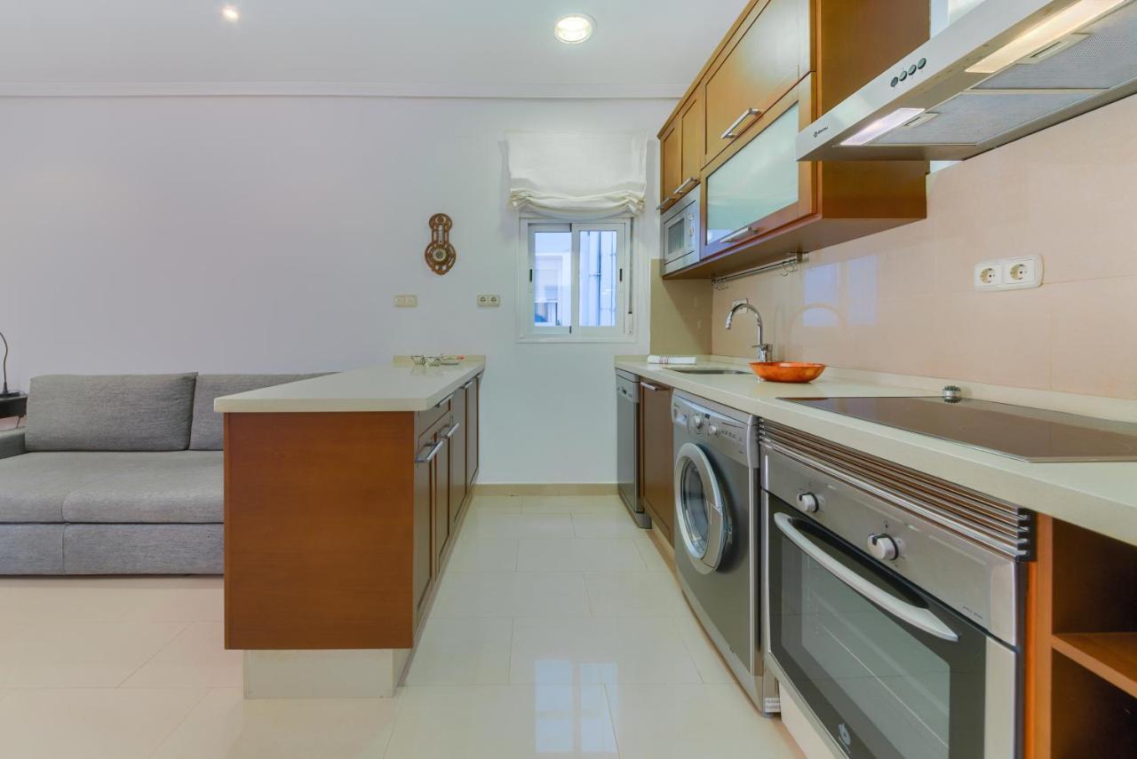 Holidays2Malaga Lazcano High Wifi & French Balcony Екстер'єр фото